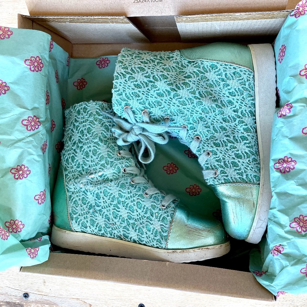 Joyfolie Little Girls' Mila Sneakers | Size 13